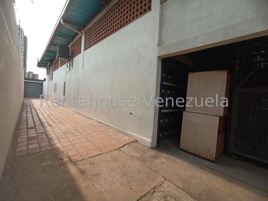 Comercial (Oficina) en Venta en Tierra Negra, Zulia - 51