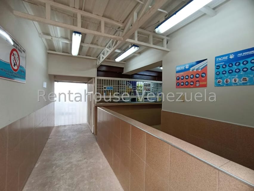 Comercial (Oficina) en Venta en Tierra Negra, Zulia - 54