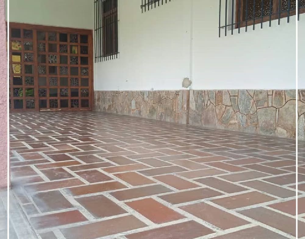 Venta Casa Amplia – El Piñal, El Limón. - 3