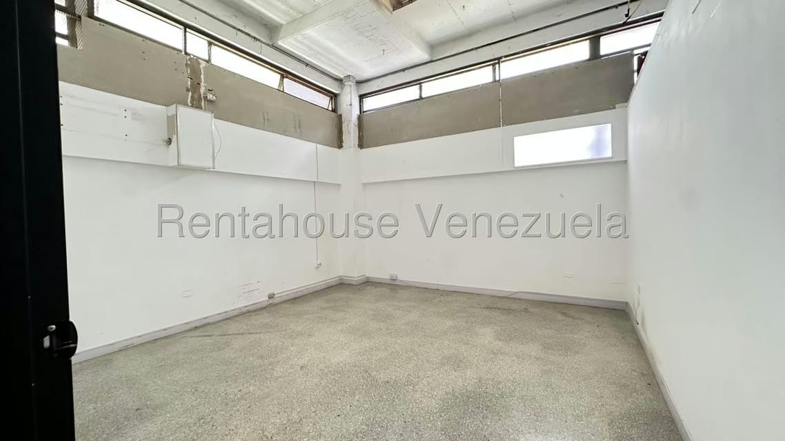 Comercial (Galpon - Deposito) en Alquiler en Boleita Norte, Distrito Metropolitano - 14
