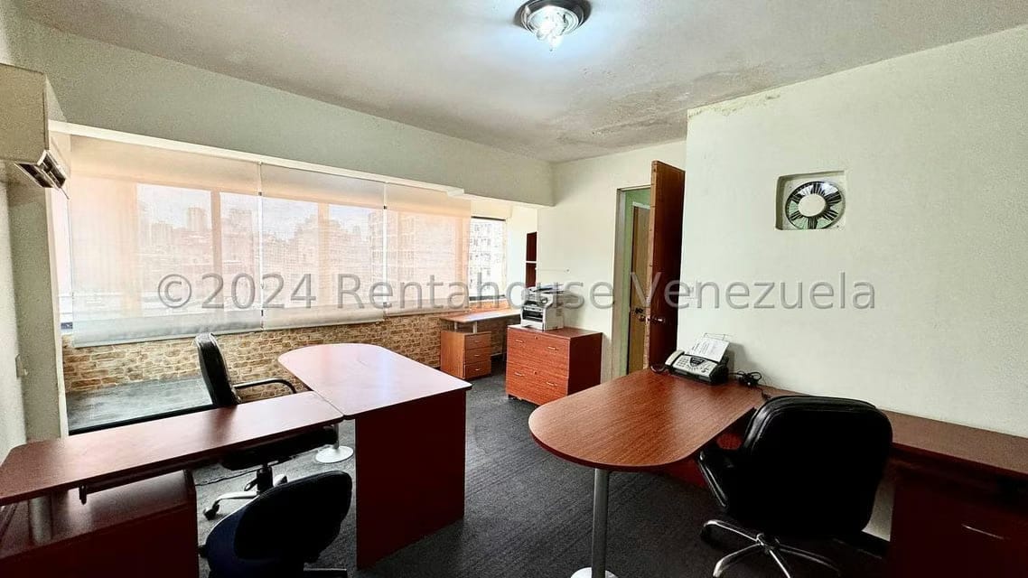 Comercial (Oficina) en Alquiler en Bello Monte, Distrito Metropolitano - 4