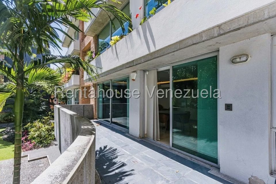 Apartamento (1 Nivel) en Alquiler en Campo Alegre, Distrito Metropolitano - 14