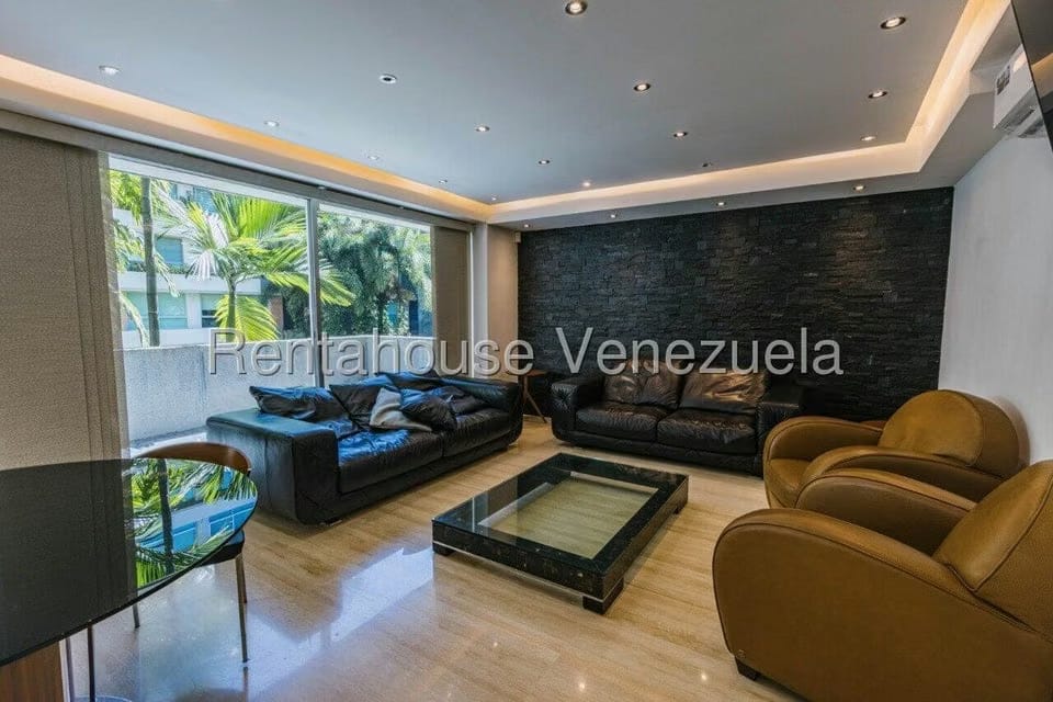 Apartamento (1 Nivel) en Alquiler en Campo Alegre, Distrito Metropolitano - 8