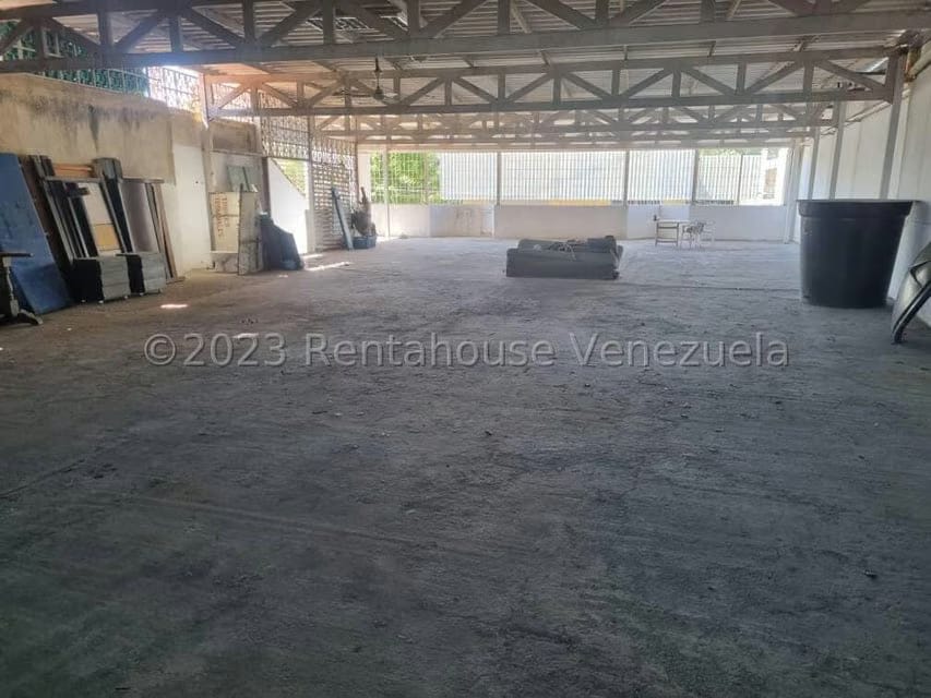 Comercial (Local Comercial) en Alquiler en Zona Este, Lara - 6
