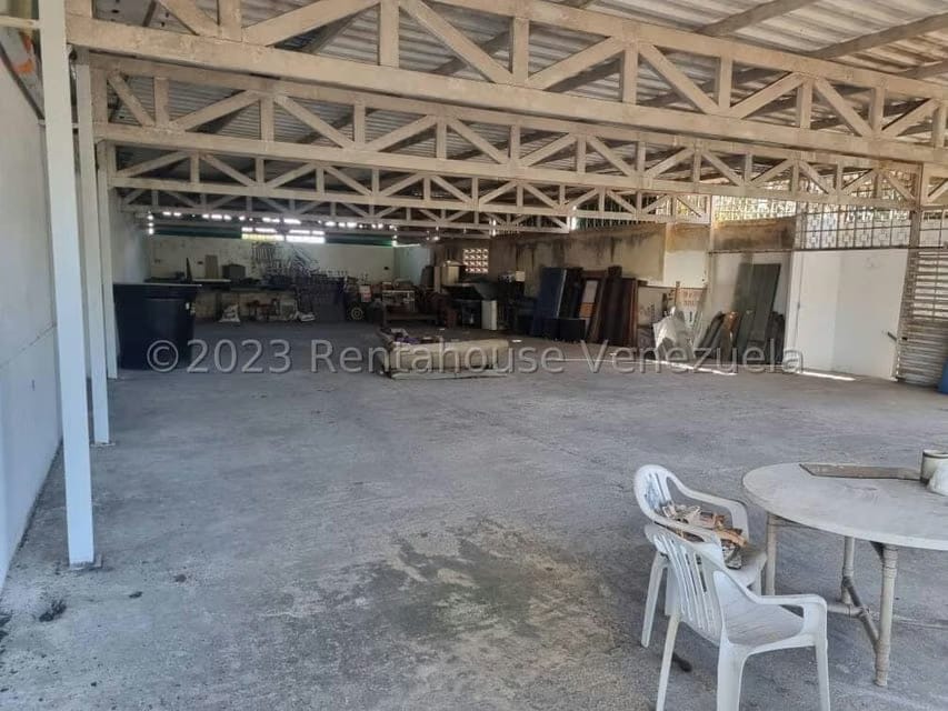 Comercial (Local Comercial) en Alquiler en Zona Este, Lara - 7
