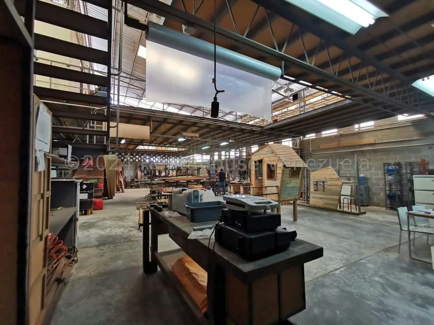 Comercial (Galpon - Deposito) en Venta en Baruta, Distrito Metropolitano - 22