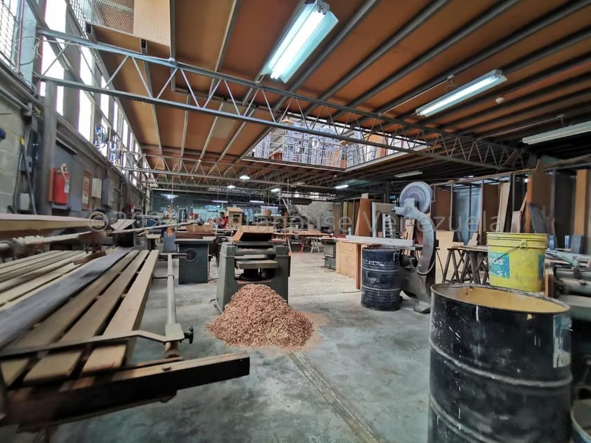 Comercial (Galpon - Deposito) en Venta en Baruta, Distrito Metropolitano - 25