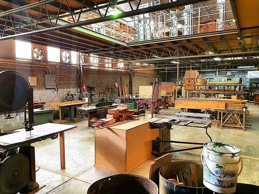 Comercial (Galpon - Deposito) en Venta en Baruta, Distrito Metropolitano - 4