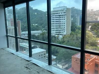 EN VENTA OFICINA PREMIUM EN LAS MERCEDES, TORRE GUAYANA - 7