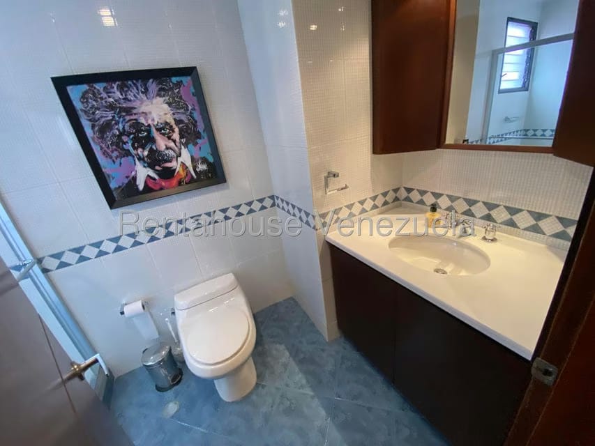 Apartamento (Duplex) en Venta en Los Samanes, Distrito Metropolitano - 24