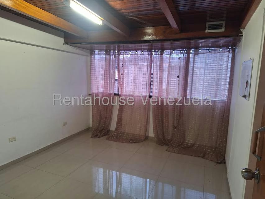 Comercial (Oficina) en Alquiler en Bello Monte, Distrito Metropolitano - 3