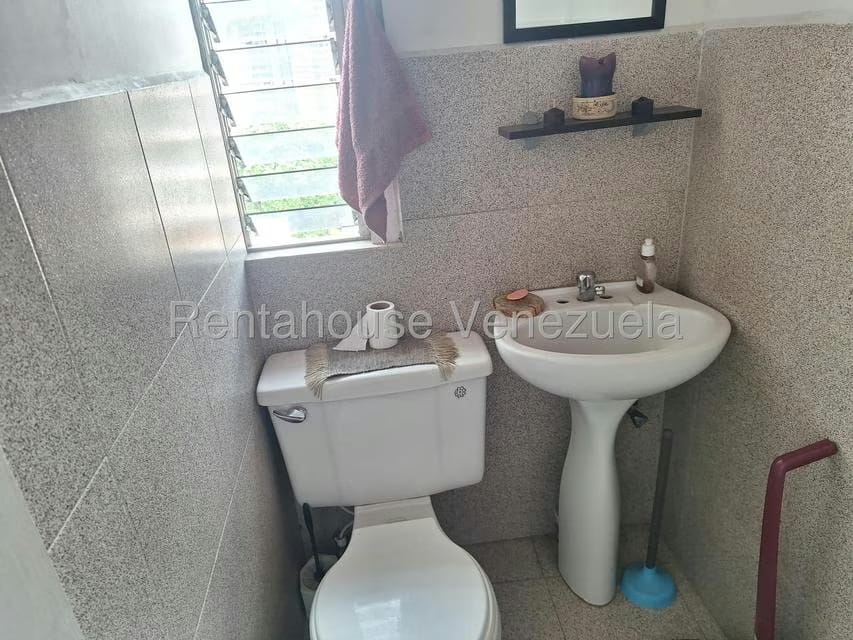 Comercial (Oficina) en Alquiler en Bello Monte, Distrito Metropolitano - 5