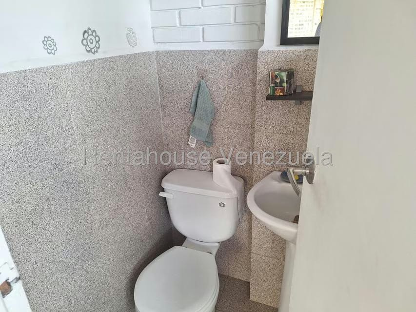 Comercial (Oficina) en Alquiler en Bello Monte, Distrito Metropolitano - 9