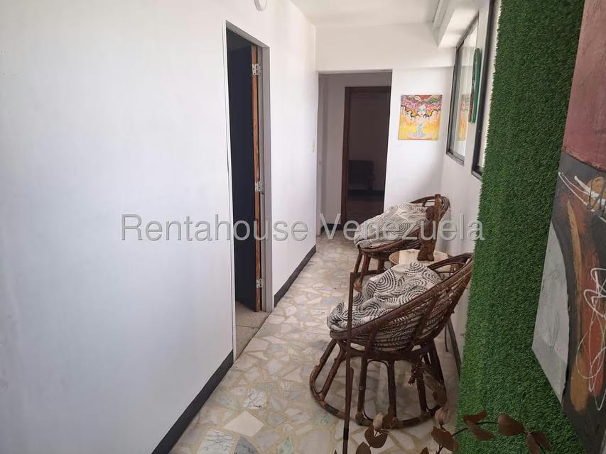 Comercial (Oficina) en Alquiler en Bello Monte, Distrito Metropolitano - 10