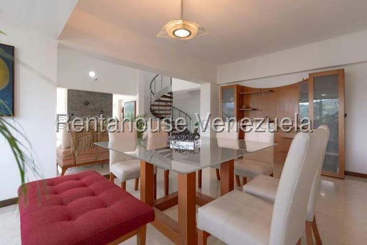 Apartamento (Multiples Niveles) en Venta en Las Esmeraldas, Distrito Metropolitano - 16