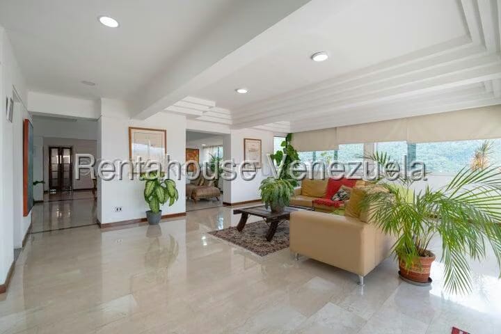 Apartamento (Multiples Niveles) en Venta en Las Esmeraldas, Distrito Metropolitano - 20