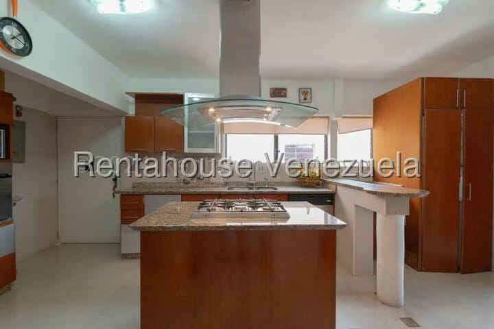 Apartamento (Multiples Niveles) en Venta en Las Esmeraldas, Distrito Metropolitano - 24