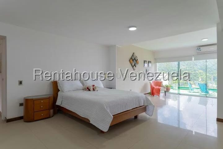 Apartamento (Multiples Niveles) en Venta en Las Esmeraldas, Distrito Metropolitano - 36