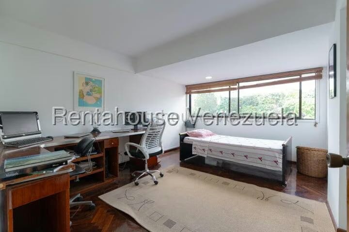 Apartamento (Multiples Niveles) en Venta en Las Esmeraldas, Distrito Metropolitano - 53