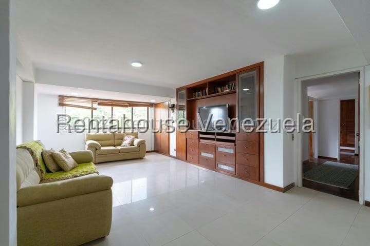 Apartamento (Multiples Niveles) en Venta en Las Esmeraldas, Distrito Metropolitano - 62