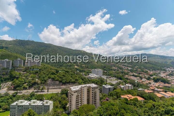 Apartamento (Multiples Niveles) en Venta en Las Esmeraldas, Distrito Metropolitano - 68