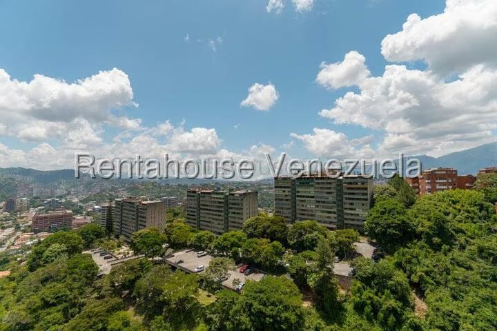 Apartamento (Multiples Niveles) en Venta en Las Esmeraldas, Distrito Metropolitano - 69