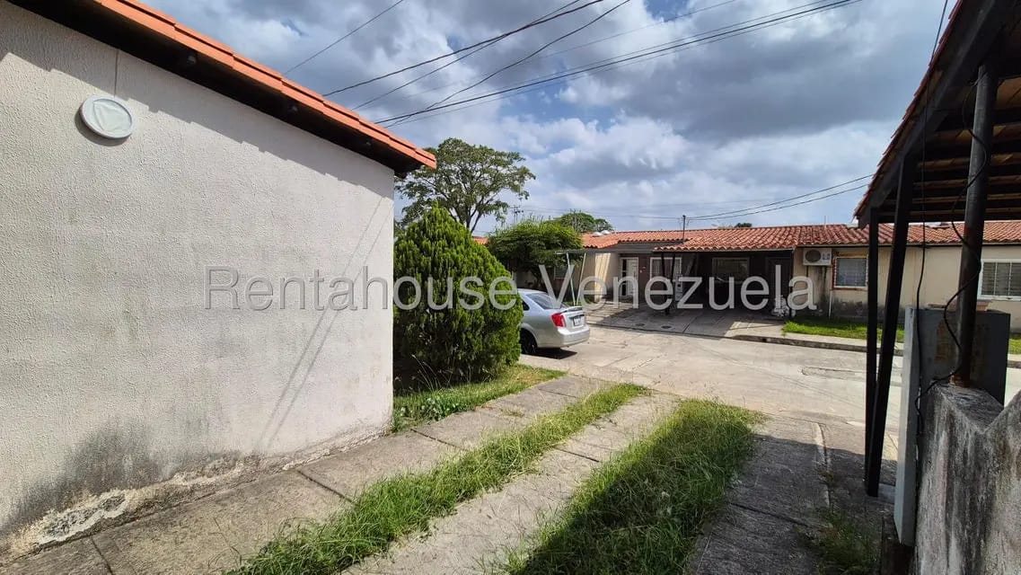 Casa (1 Nivel) en Venta en Centro, Lara - 22