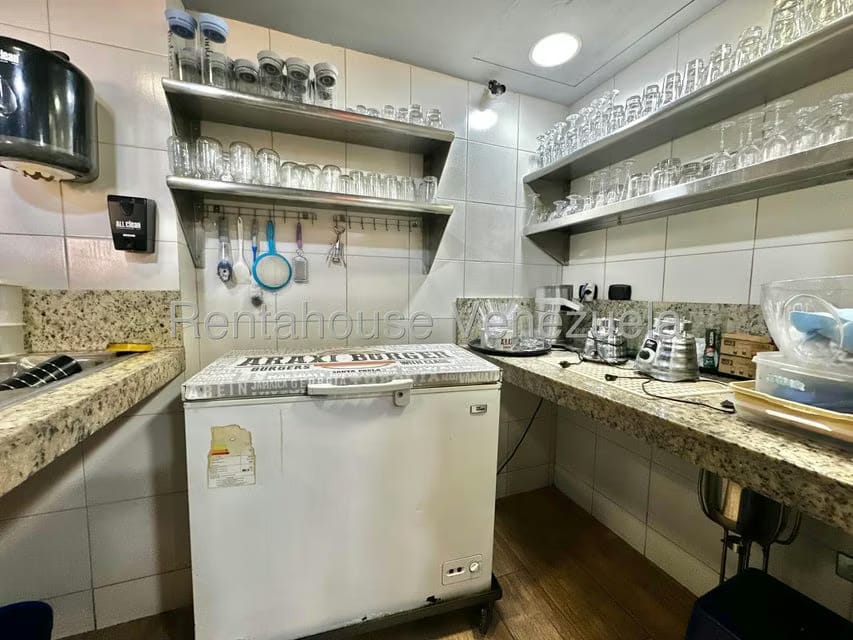 Negocios y Empresas (Alimentos y Bebidas) en Venta en Santa Paula, Distrito Metropolitano - 21