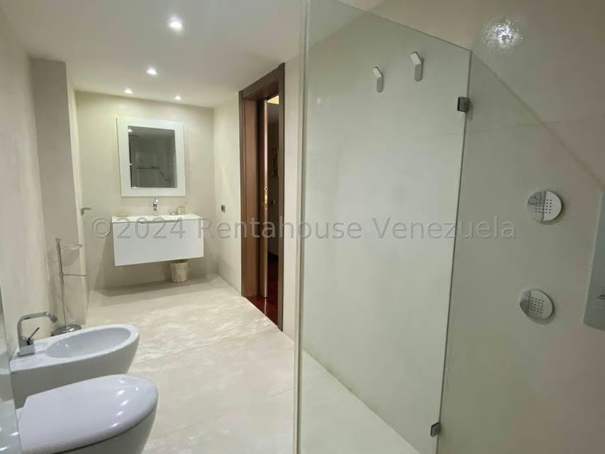 Apartamento (1 Nivel) en Venta en Sebucan, Distrito Metropolitano - 28