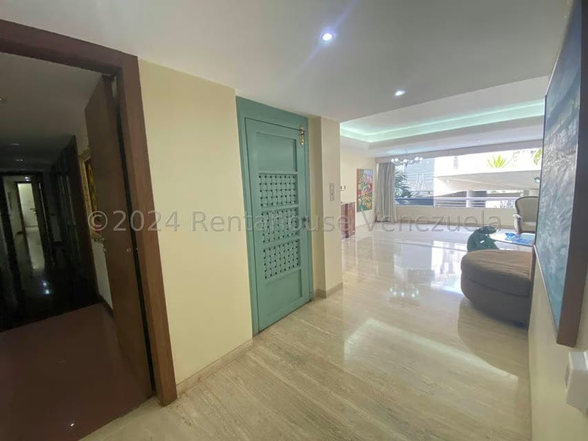 Apartamento (1 Nivel) en Venta en Sebucan, Distrito Metropolitano - 4