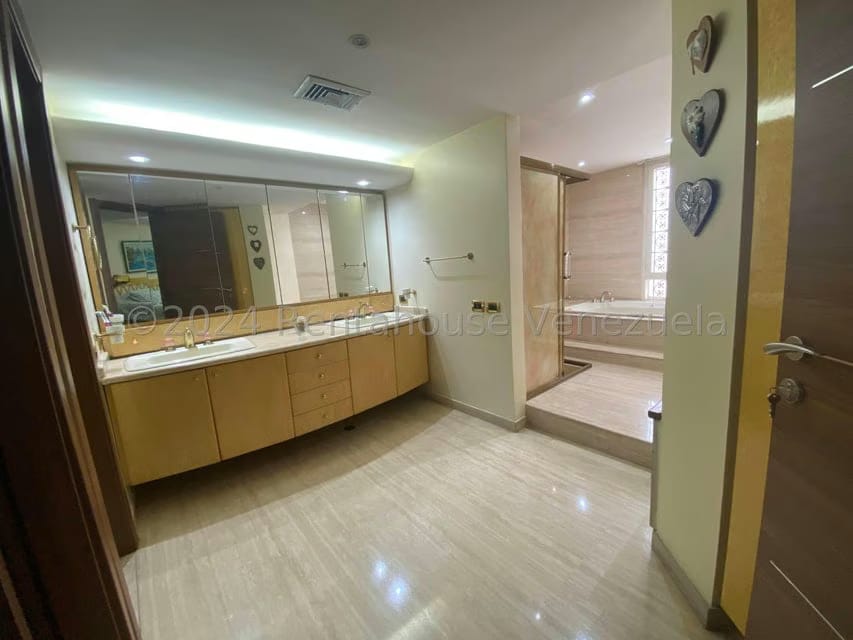 Apartamento (1 Nivel) en Venta en Sebucan, Distrito Metropolitano - 33
