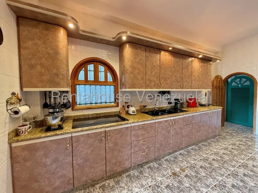 Casa (Multipes Niveles) en Venta en El Cafetal, Distrito Metropolitano - 22