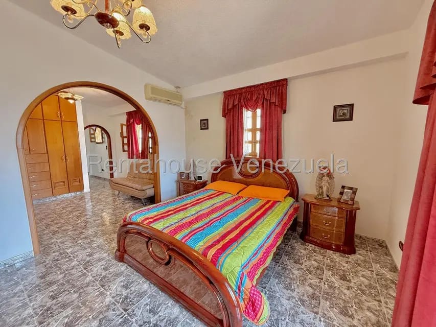 Casa (Multipes Niveles) en Venta en El Cafetal, Distrito Metropolitano - 26