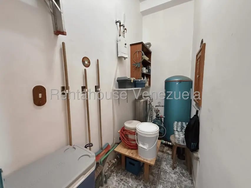 Casa (Multipes Niveles) en Venta en El Cafetal, Distrito Metropolitano - 41