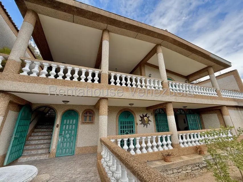 Casa (Multipes Niveles) en Venta en El Cafetal, Distrito Metropolitano - 42