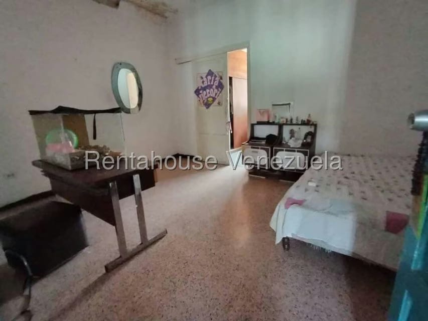 Casa (1 Nivel) en Venta en Santa Monica, Distrito Metropolitano - 22
