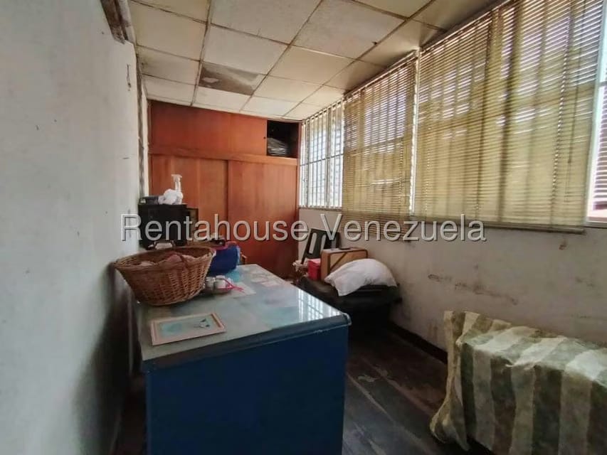 Casa (1 Nivel) en Venta en Santa Monica, Distrito Metropolitano - 28