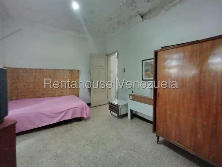 Casa (1 Nivel) en Venta en Santa Monica, Distrito Metropolitano - 31