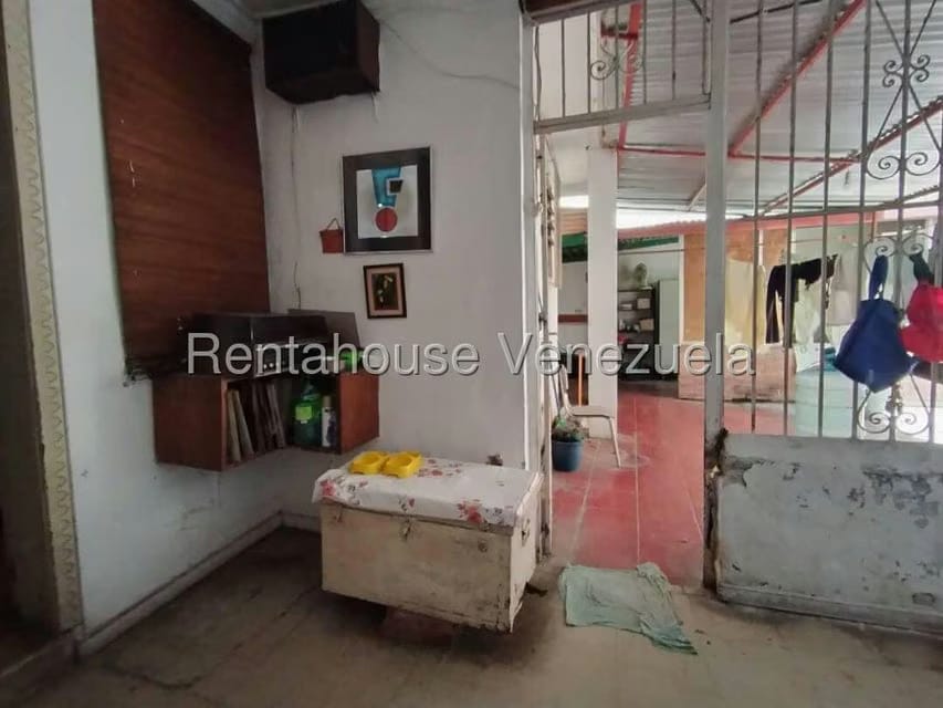 Casa (1 Nivel) en Venta en Santa Monica, Distrito Metropolitano - 40