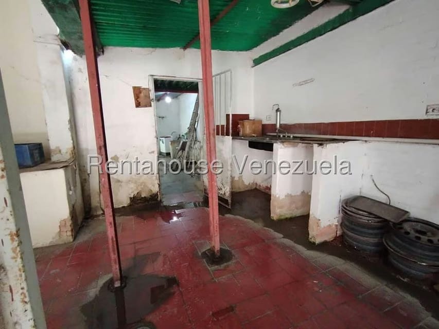 Casa (1 Nivel) en Venta en Santa Monica, Distrito Metropolitano - 41