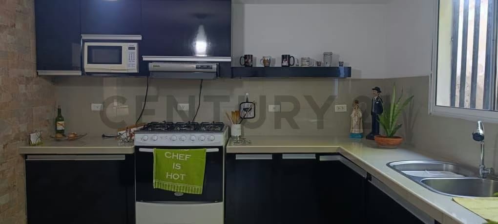 Casa en venta para uso comercial o habitacional en Porlamar, Nueva Esparta - 13