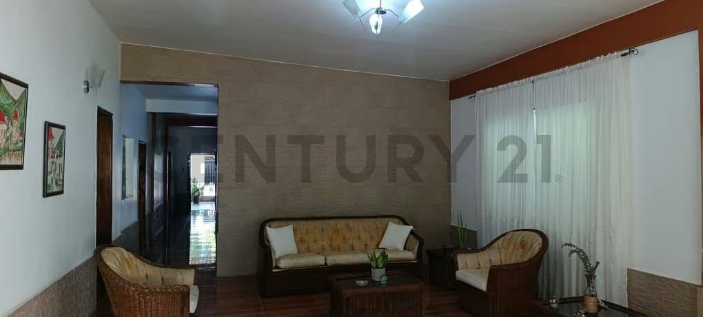 Casa en venta para uso comercial o habitacional en Porlamar, Nueva Esparta - 7
