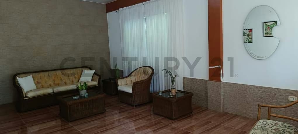 Casa en venta para uso comercial o habitacional en Porlamar, Nueva Esparta - 8