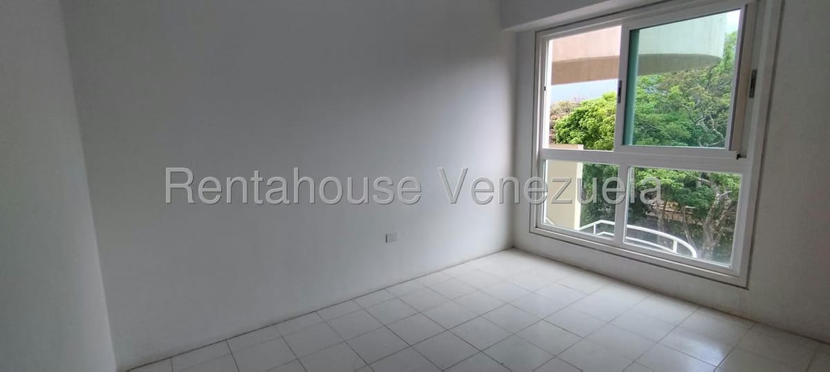 Apartamento (Duplex) en Venta en Lomas de Las Mercedes, Distrito Metropolitano - 13