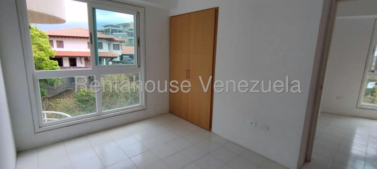 Apartamento (Duplex) en Venta en Lomas de Las Mercedes, Distrito Metropolitano - 14