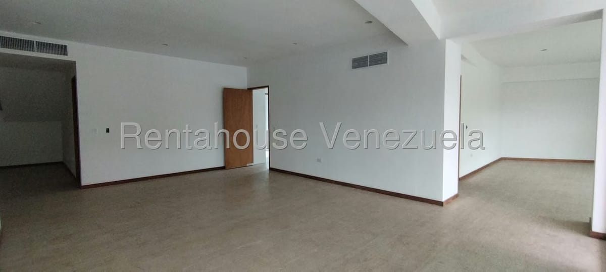 Apartamento (Duplex) en Venta en Lomas de Las Mercedes, Distrito Metropolitano - 21