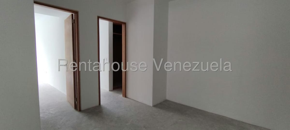 Apartamento (Duplex) en Venta en Lomas de Las Mercedes, Distrito Metropolitano - 29