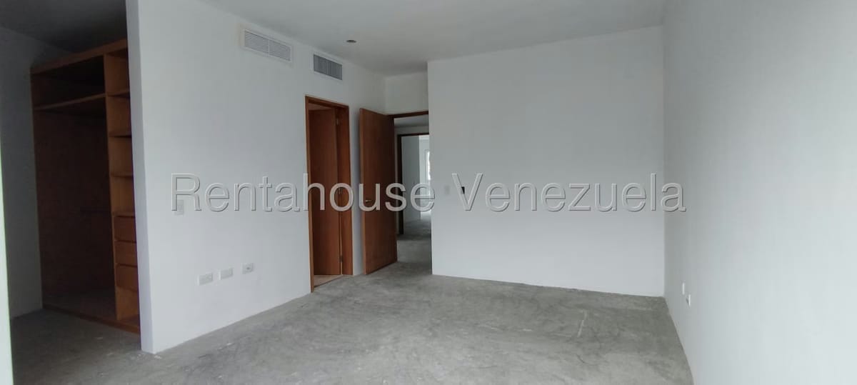 Apartamento (Duplex) en Venta en Lomas de Las Mercedes, Distrito Metropolitano - 31