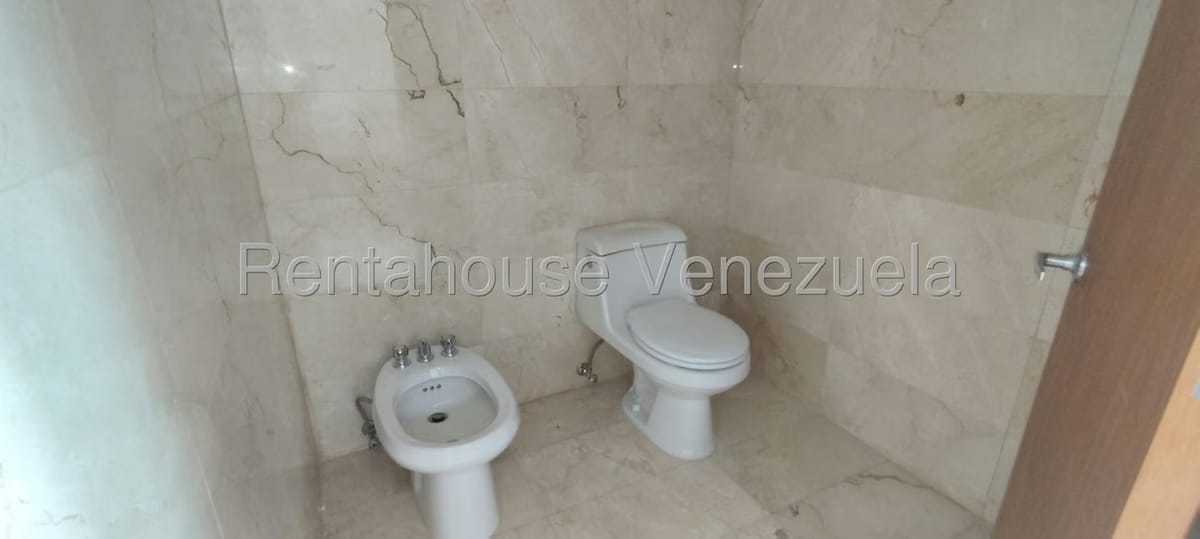 Apartamento (Duplex) en Venta en Lomas de Las Mercedes, Distrito Metropolitano - 43