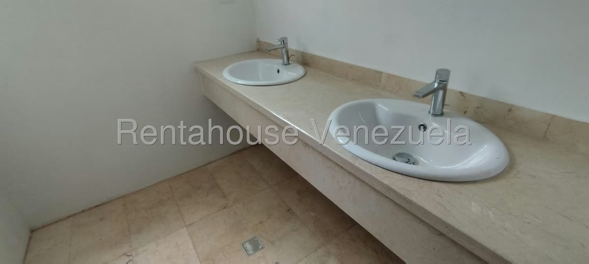 Apartamento (Duplex) en Venta en Lomas de Las Mercedes, Distrito Metropolitano - 46